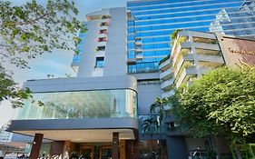 โรงแรมโฟร์วิงส์กรุงเทพ